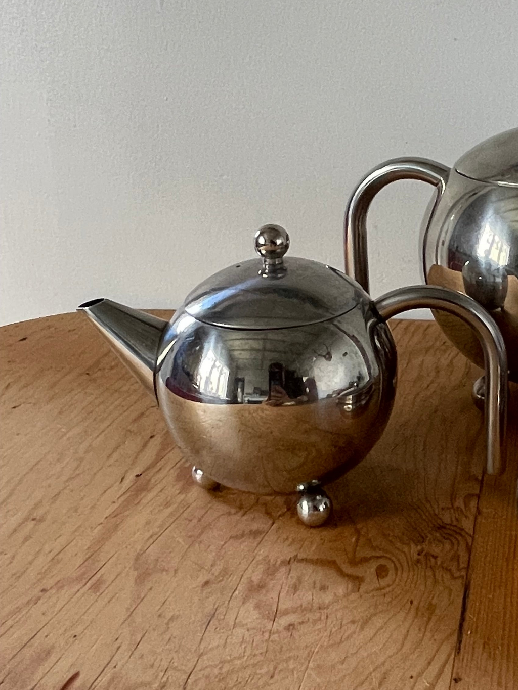 Ballfoot One Cup Tea Pot