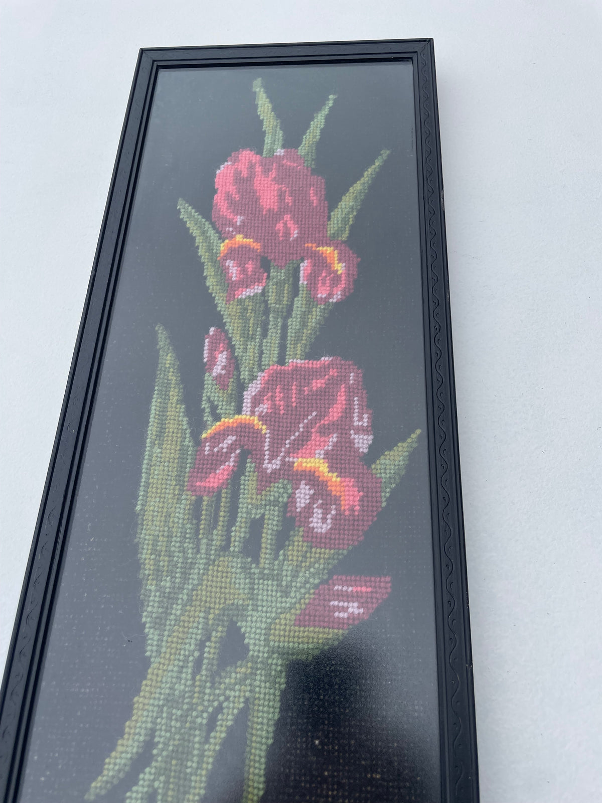 Vintage Iris Cross Stich