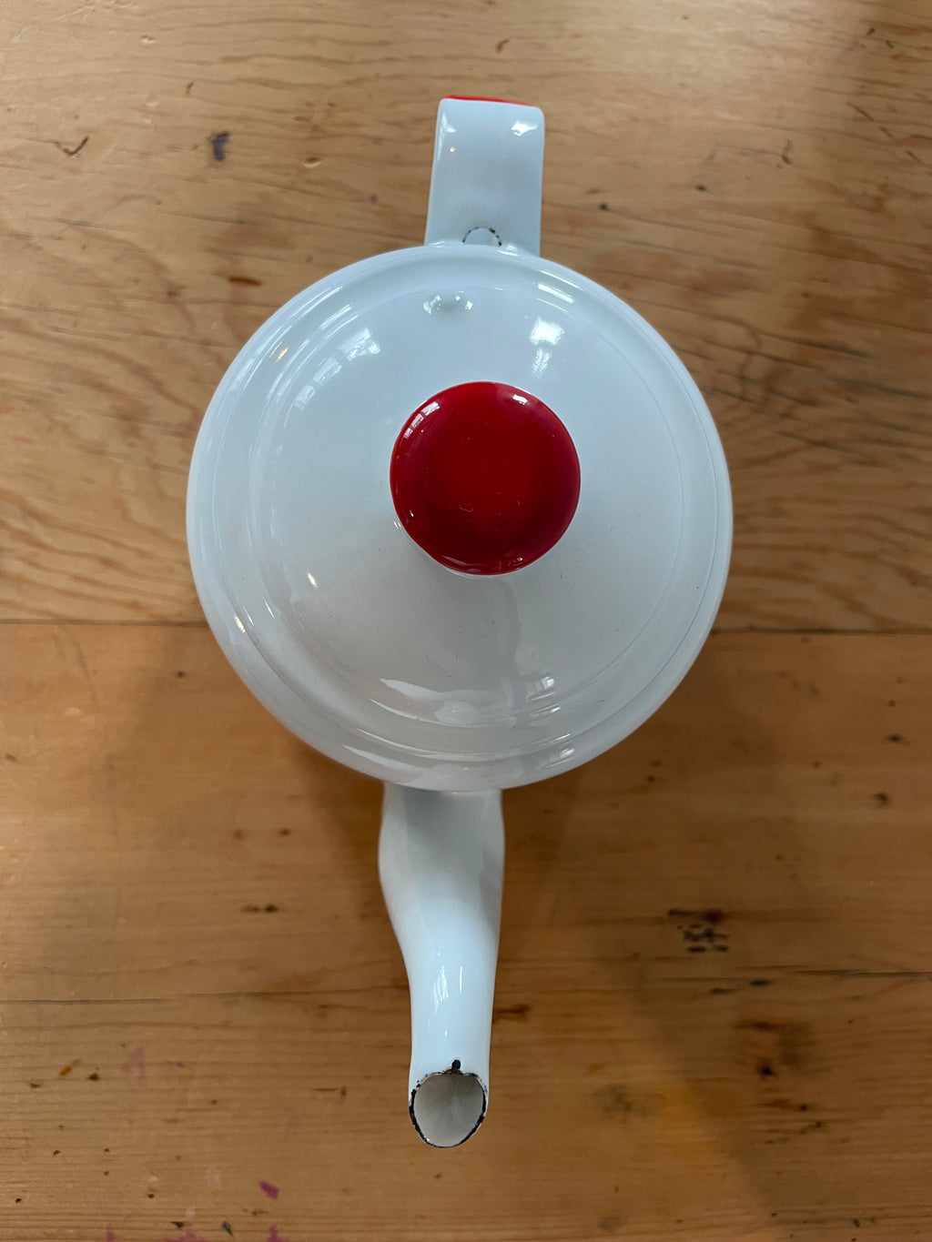Red & White Kettle