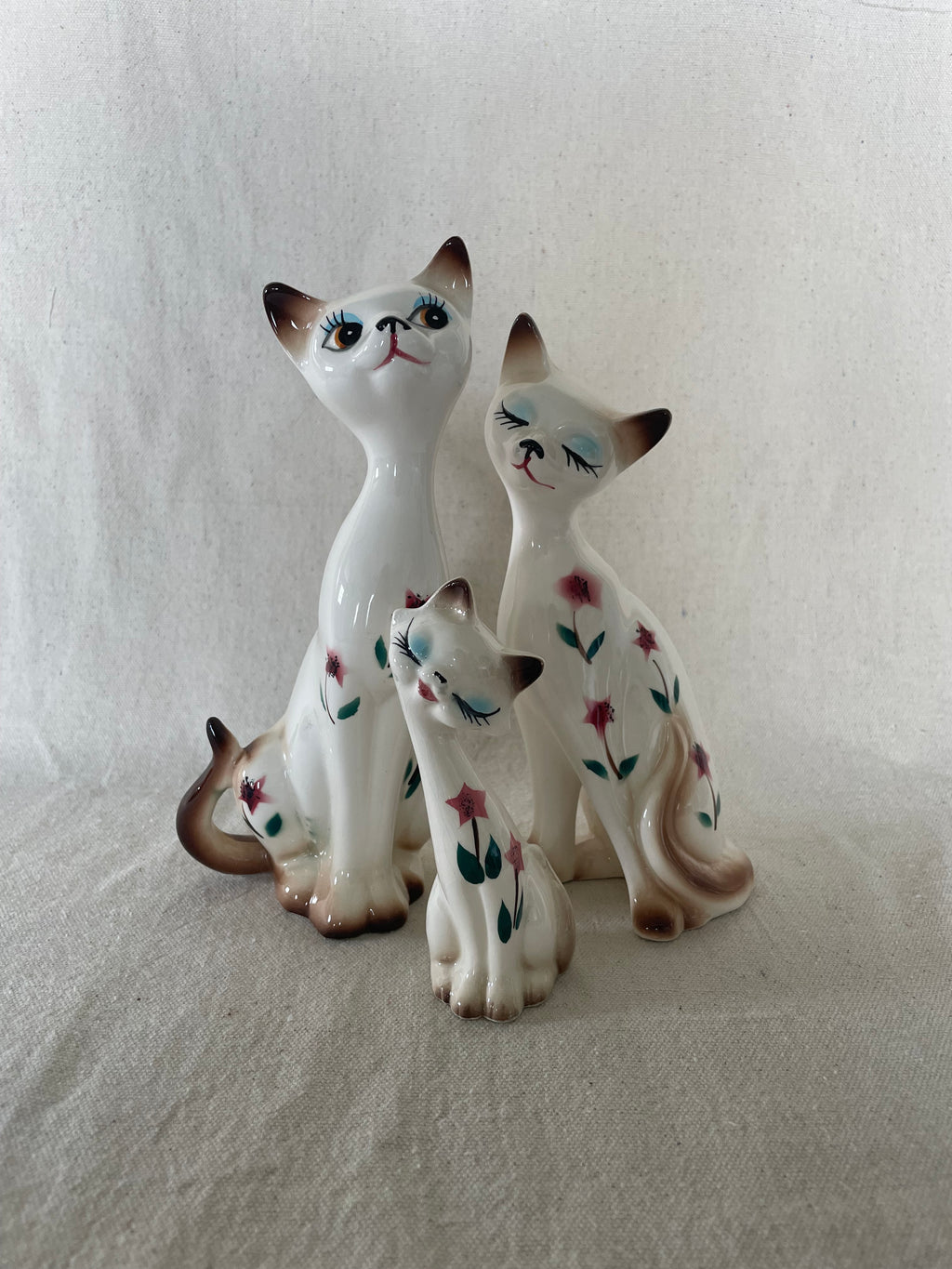 Vintage Floral Cat Trio
