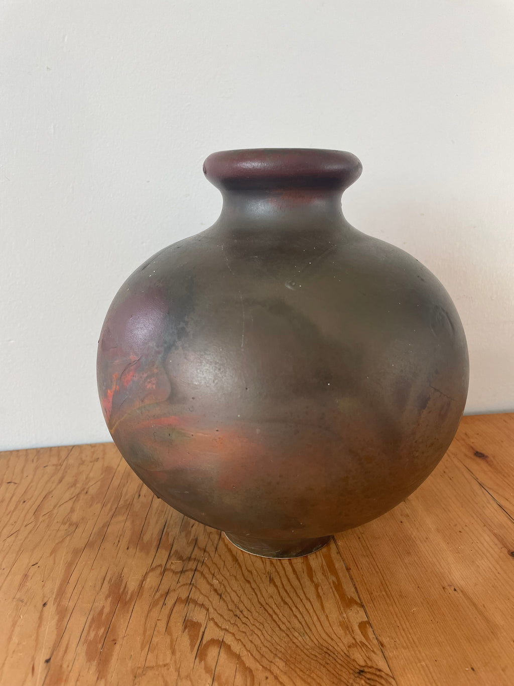 Vintage Divine Designs Fatbum Pottery Vessel