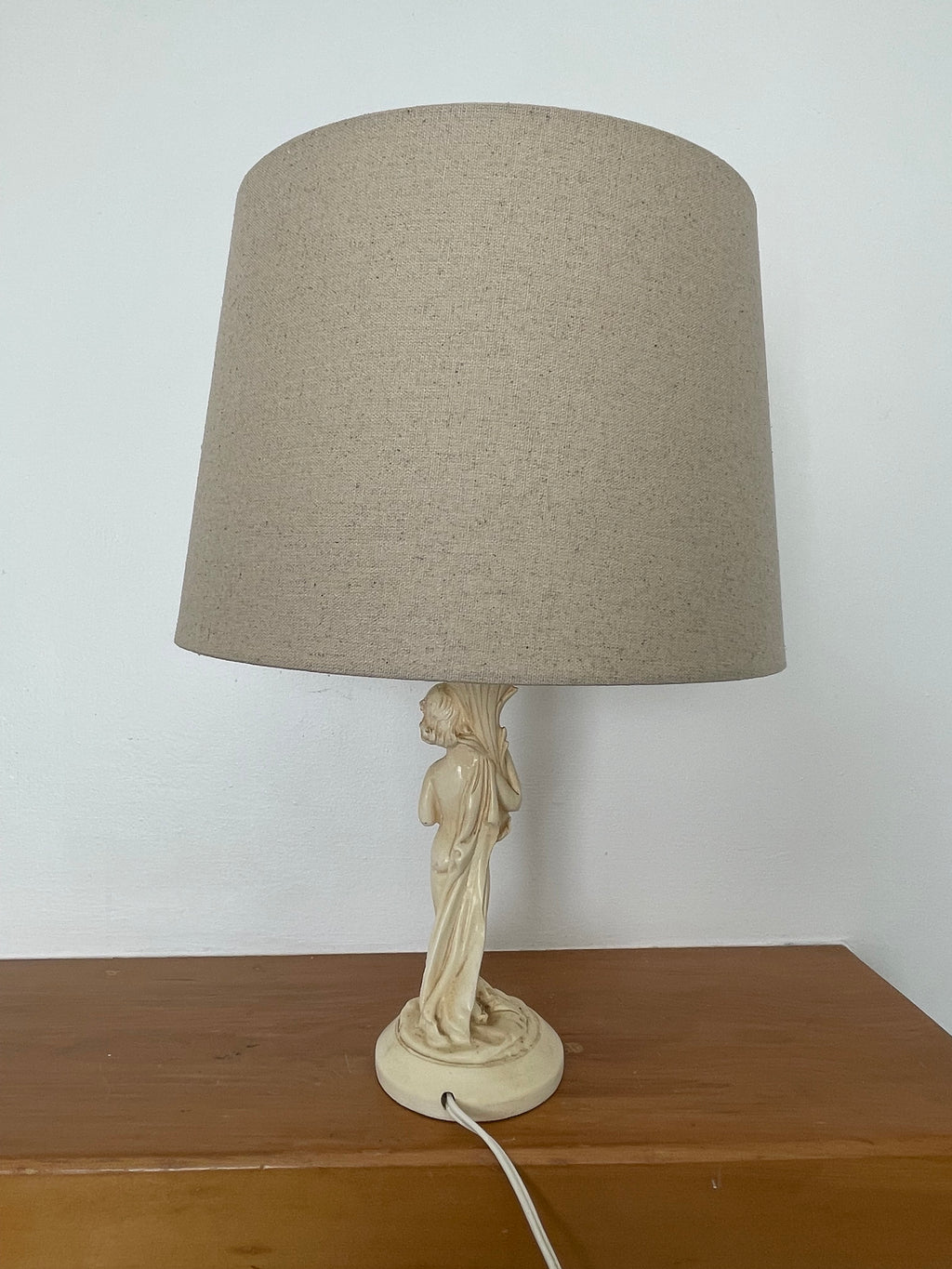 Vintage Figurine Lamp