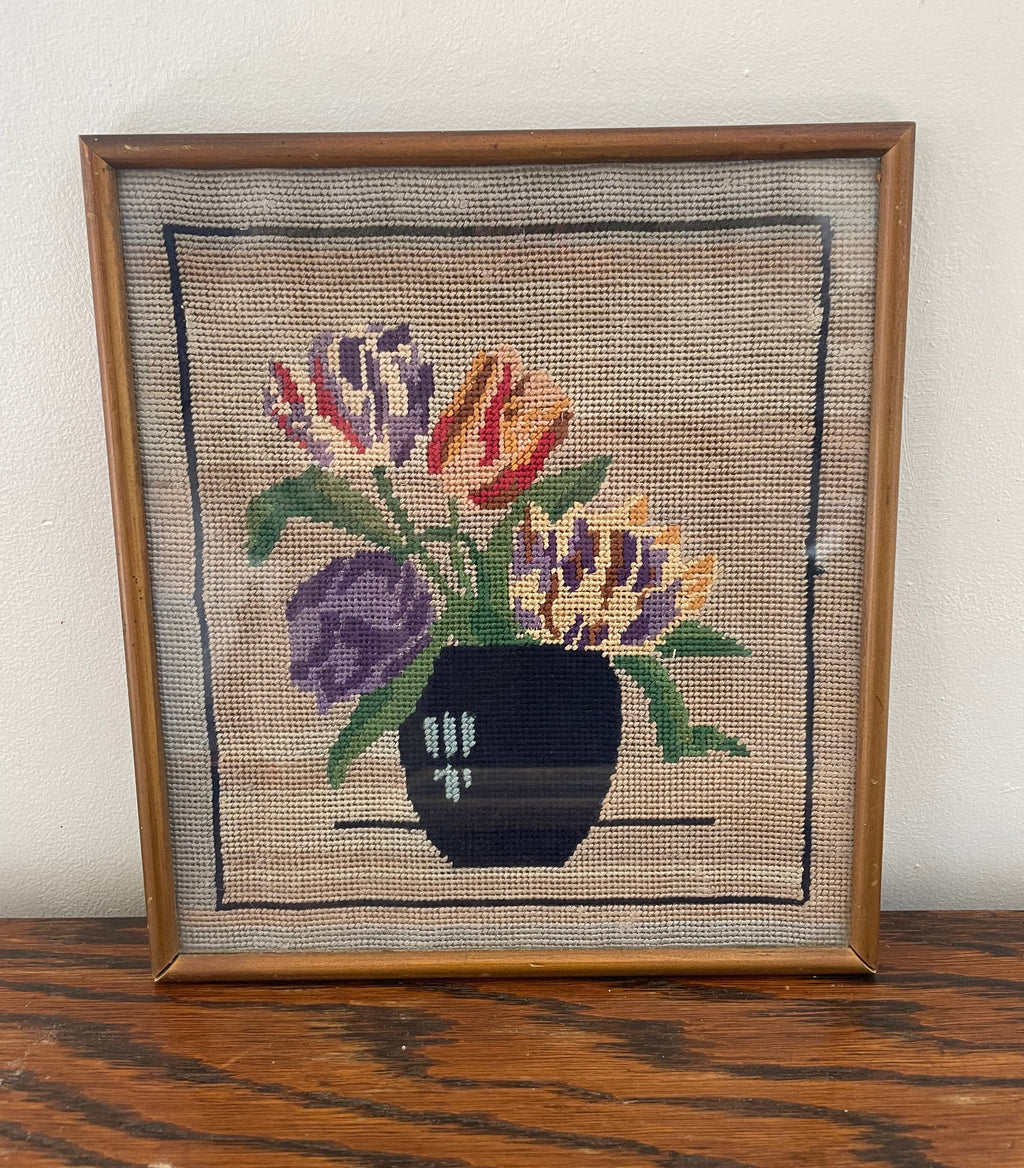 Tulip Embroidery