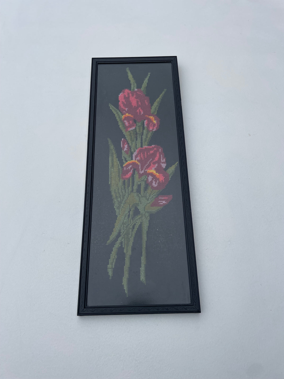 Vintage Iris Cross Stich