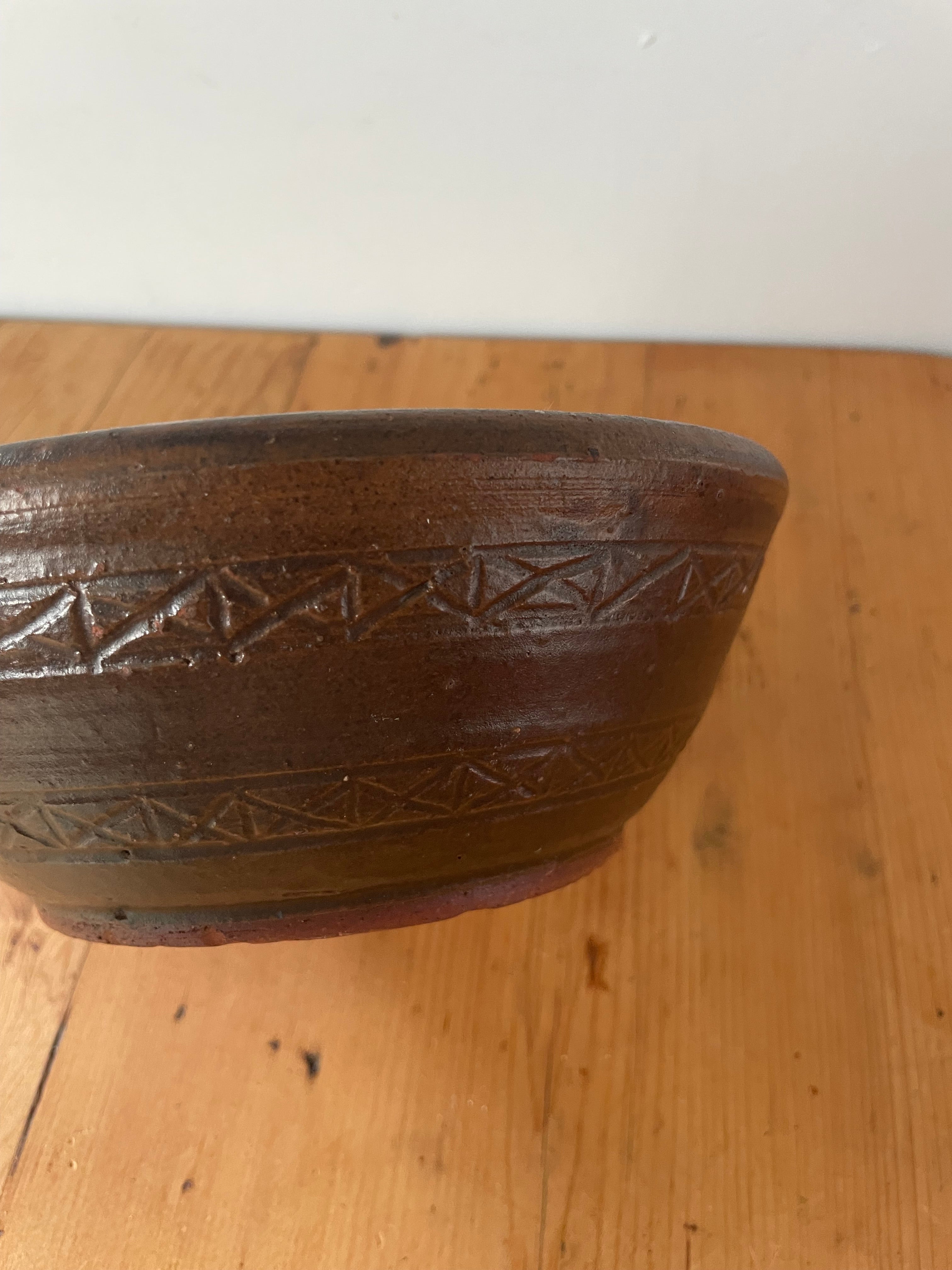 Pottery Bowl With Iridescent Glaze