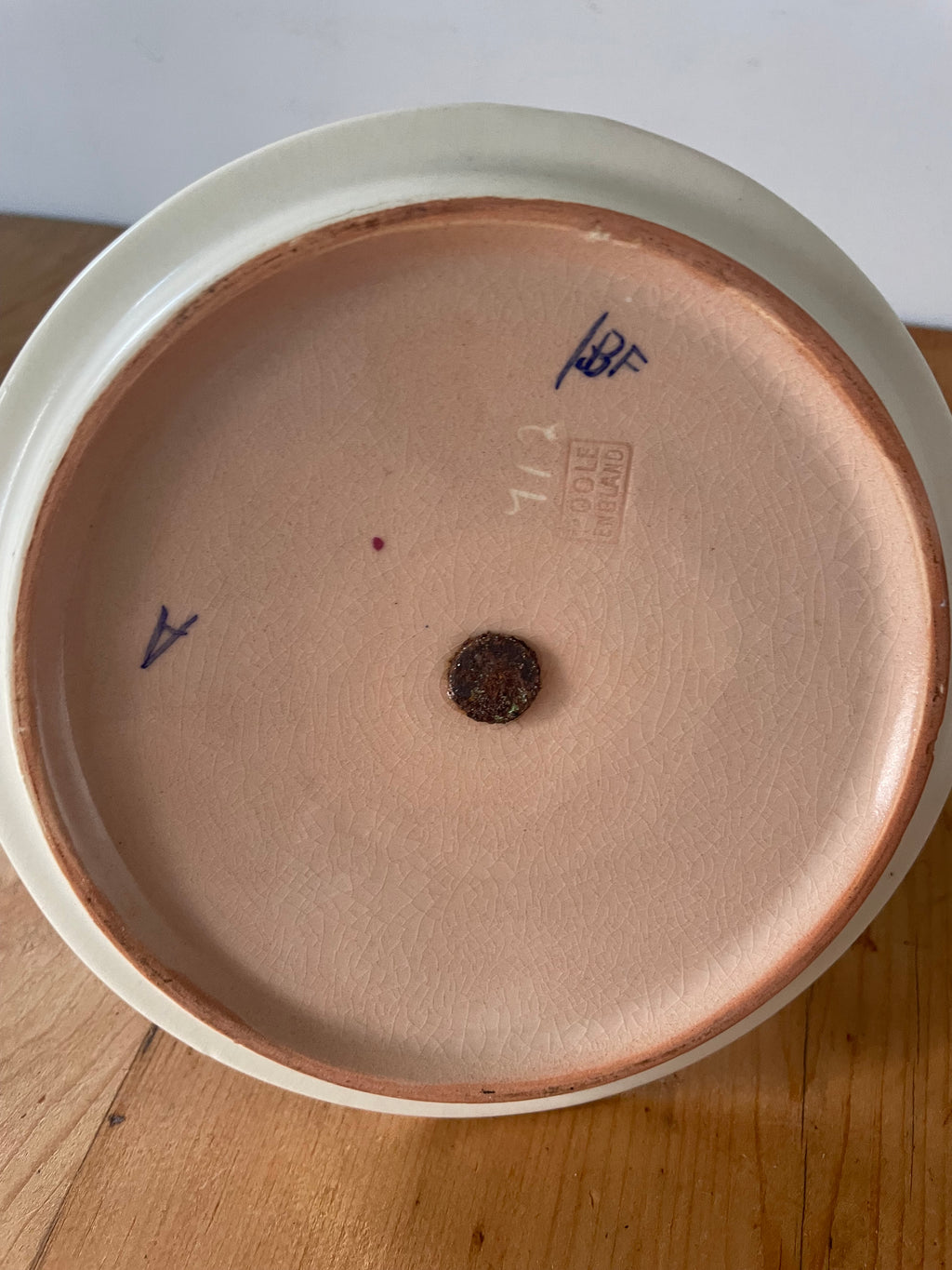 Poole Dish With Rattan Handle