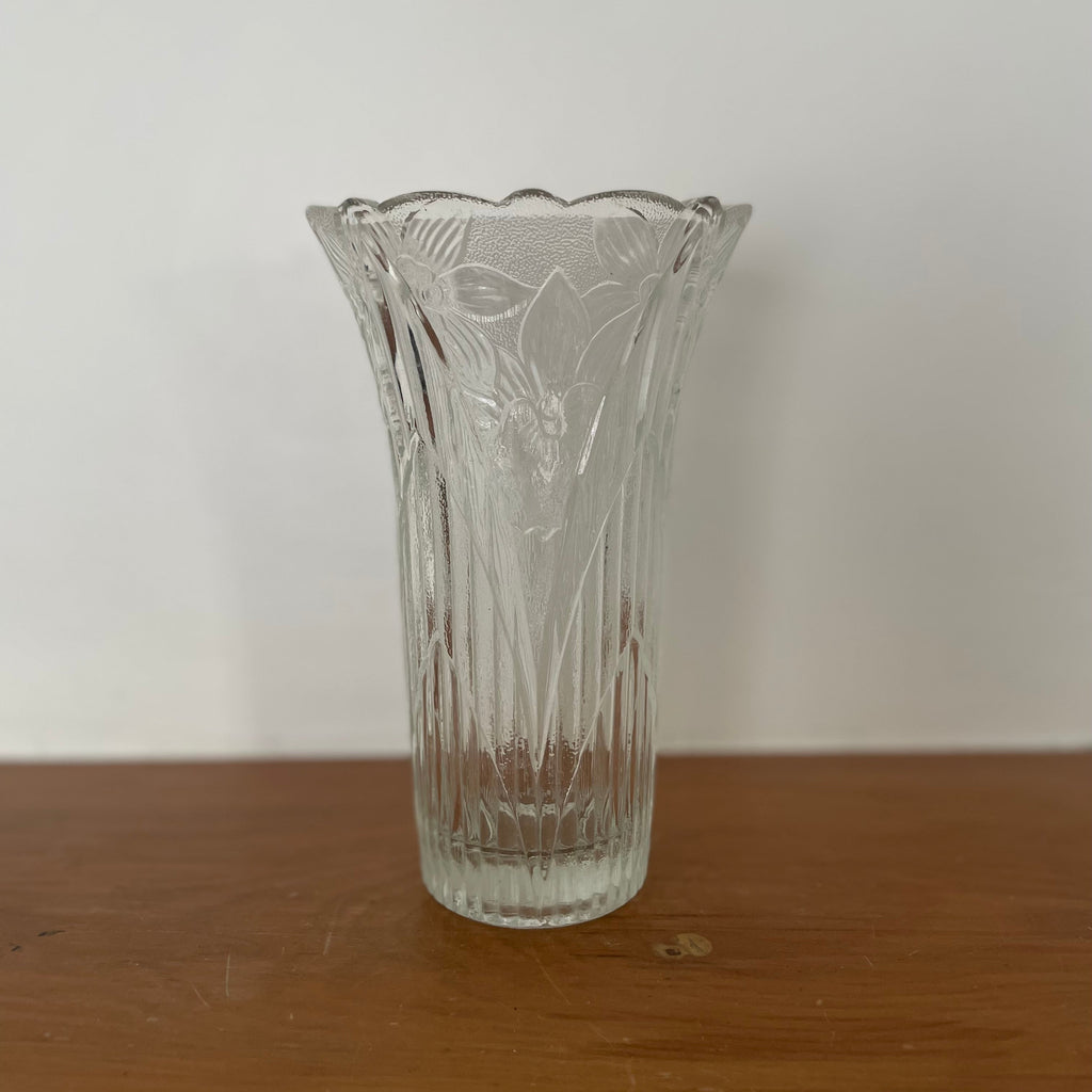 Art Deco Daffodil Vase