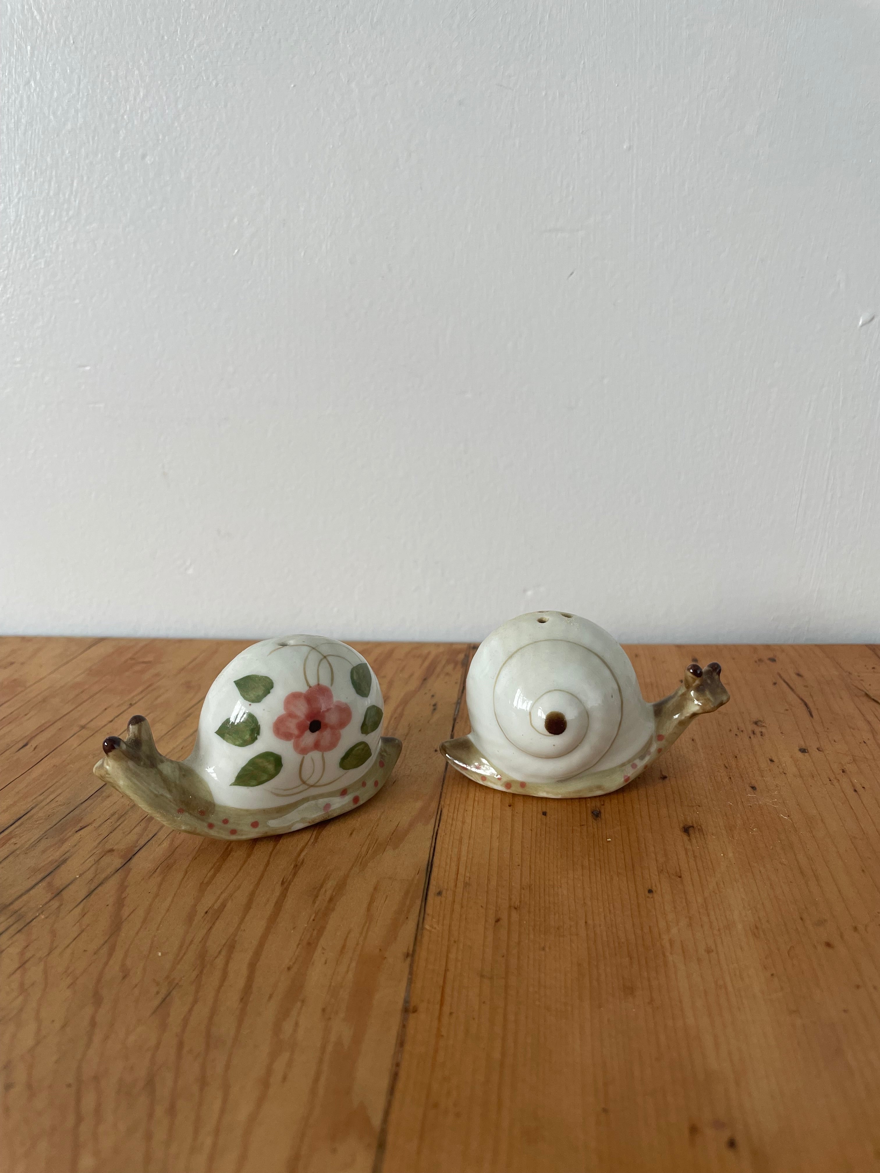 Snail Salt & Pepper Shakers