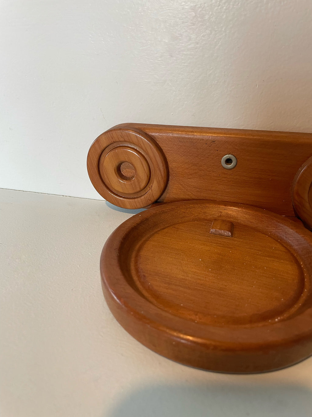 Mini Rimu Shelf
