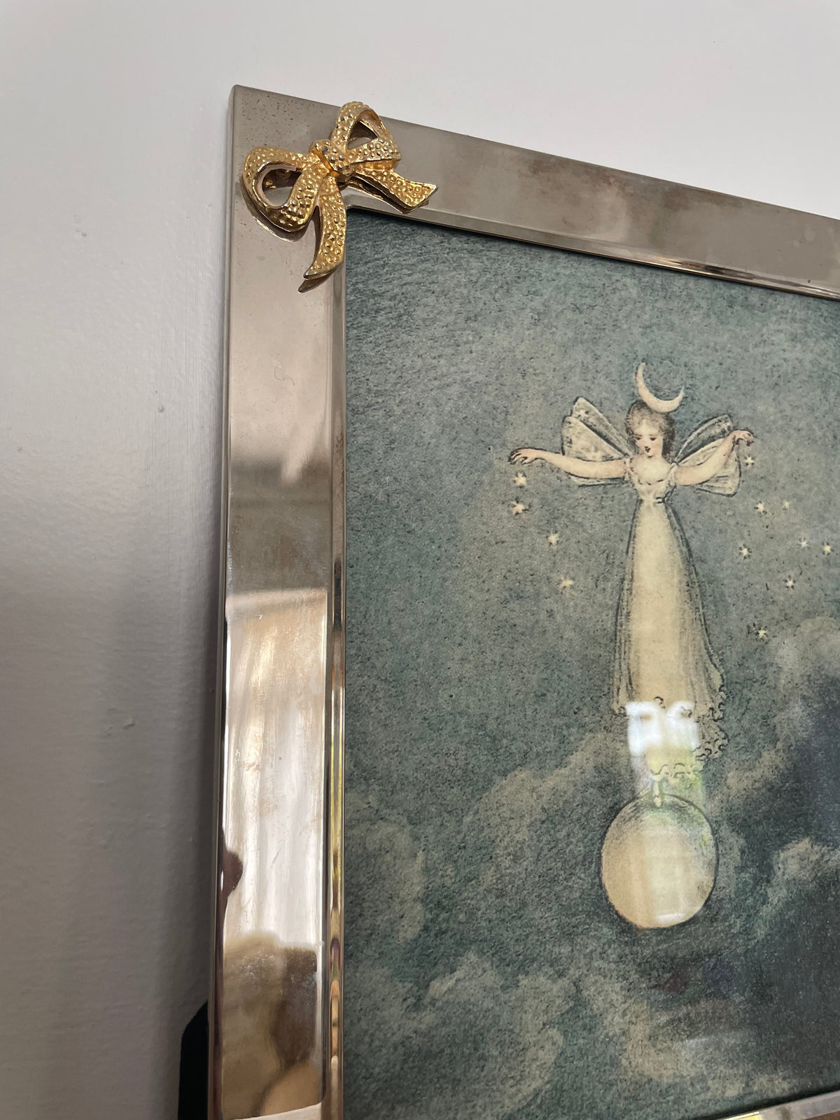 Vintage Silver Plated Frame With Bow