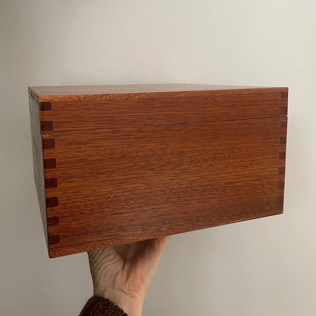 Mahogony Keepsake Box