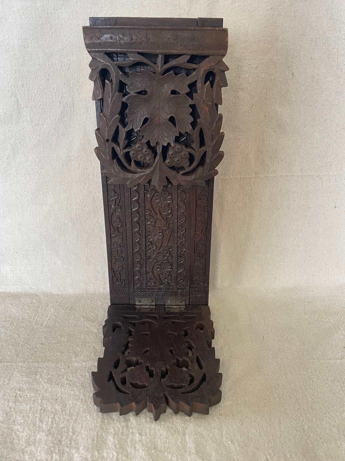 Carved Wooded Extending Book Holder