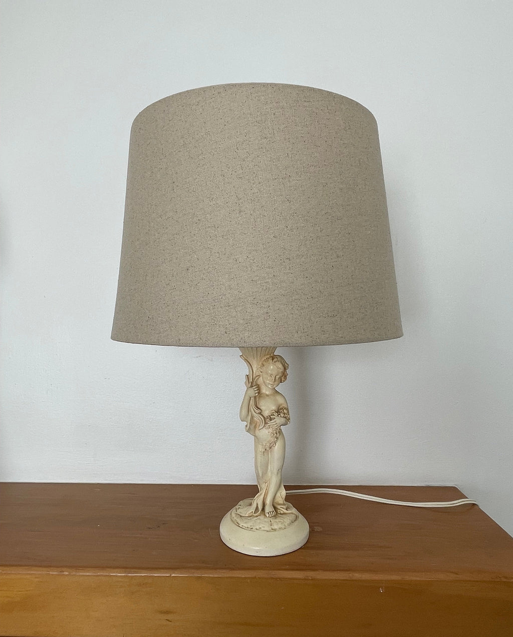Vintage Figurine Lamp