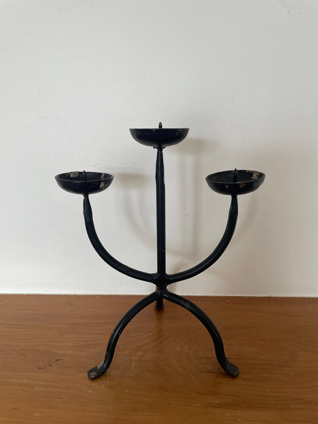 Tripod Candleholder