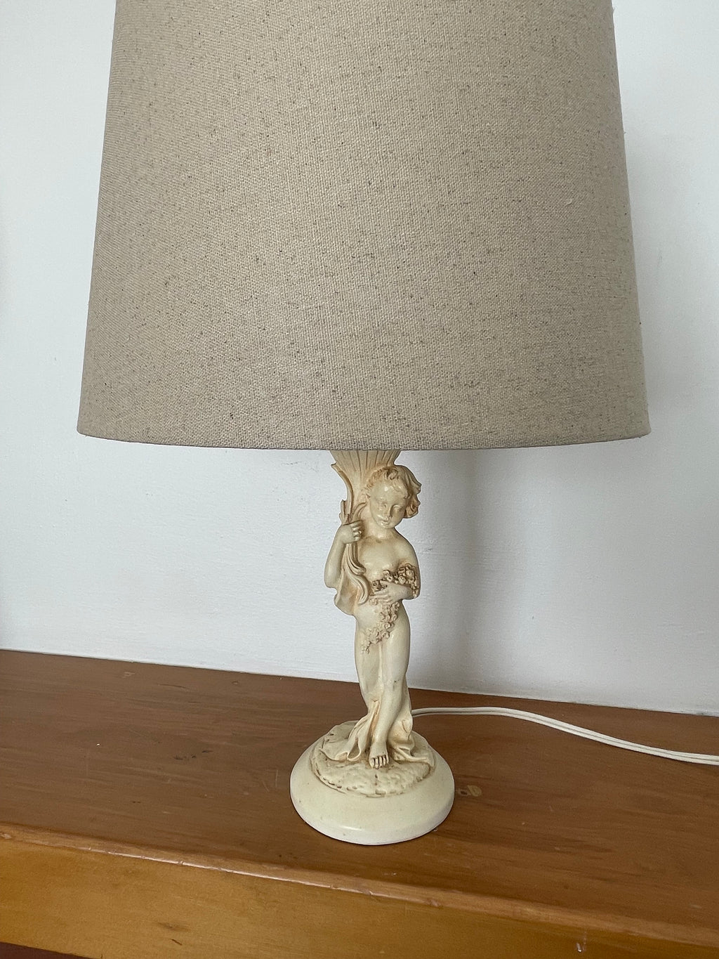 Vintage Figurine Lamp