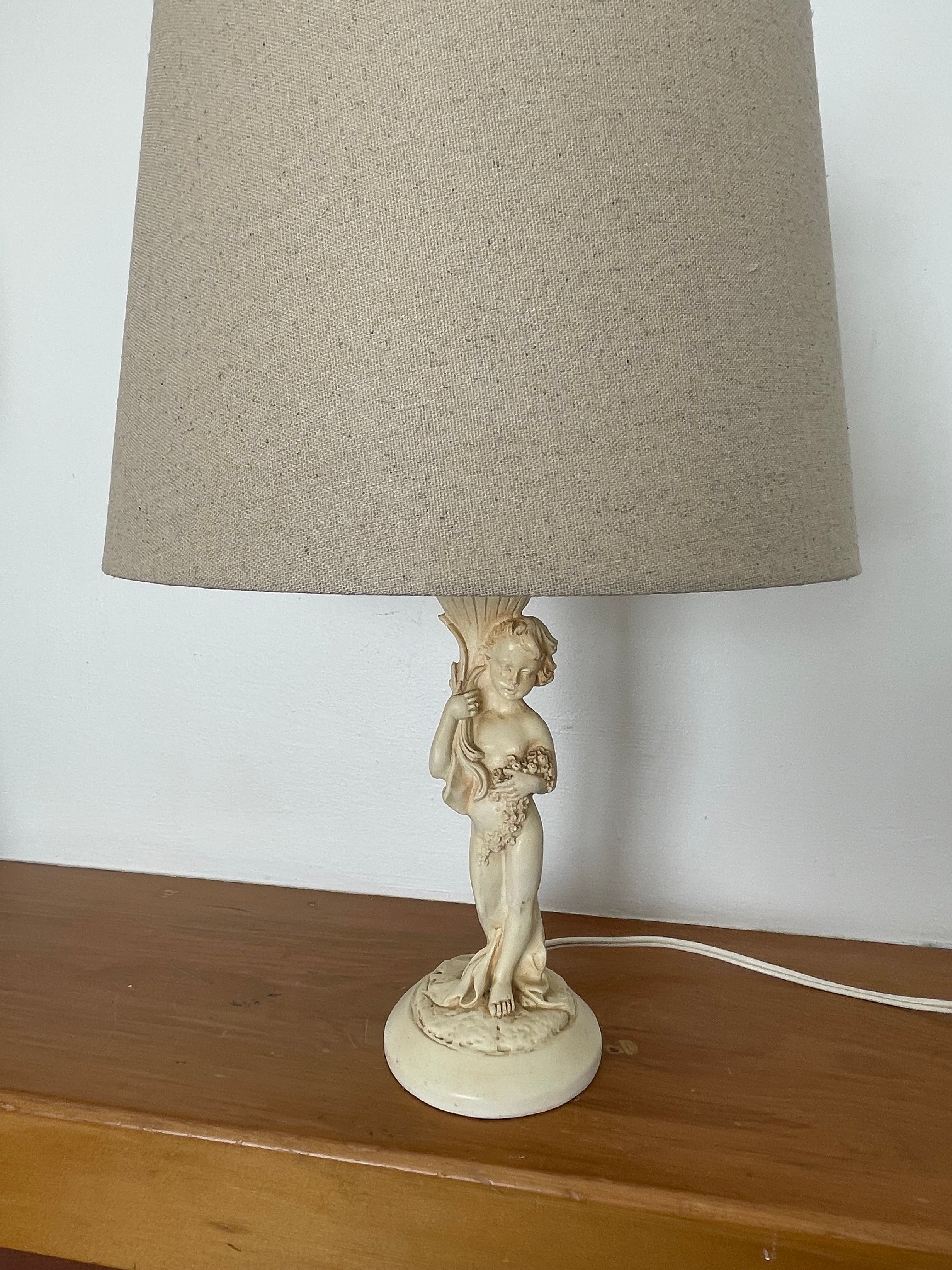 Vintage Figurine Lamp