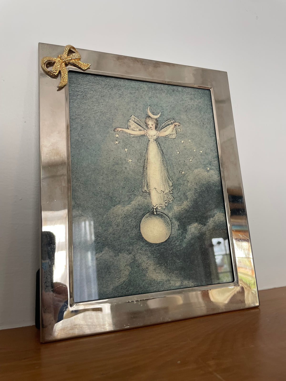 Vintage Silver Plated Frame With Bow