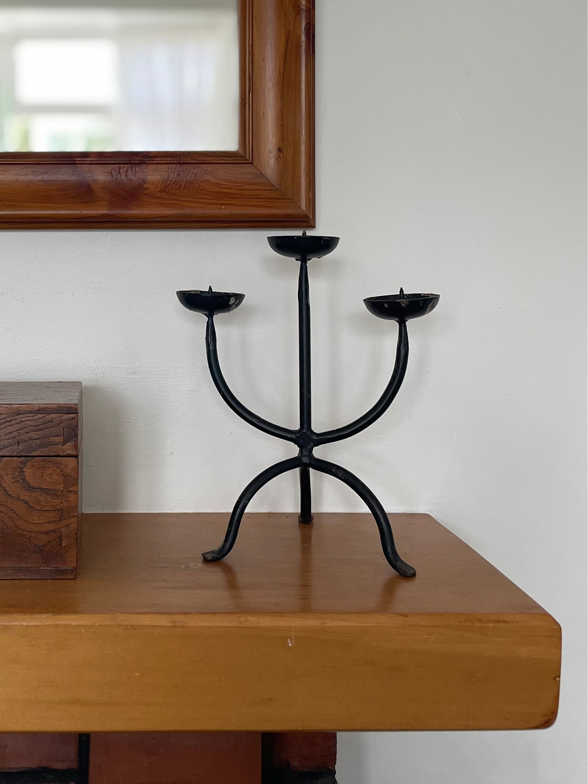 Tripod Candleholder