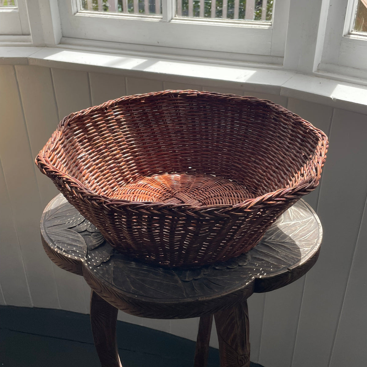 Vintage Wavy Rattan Basket