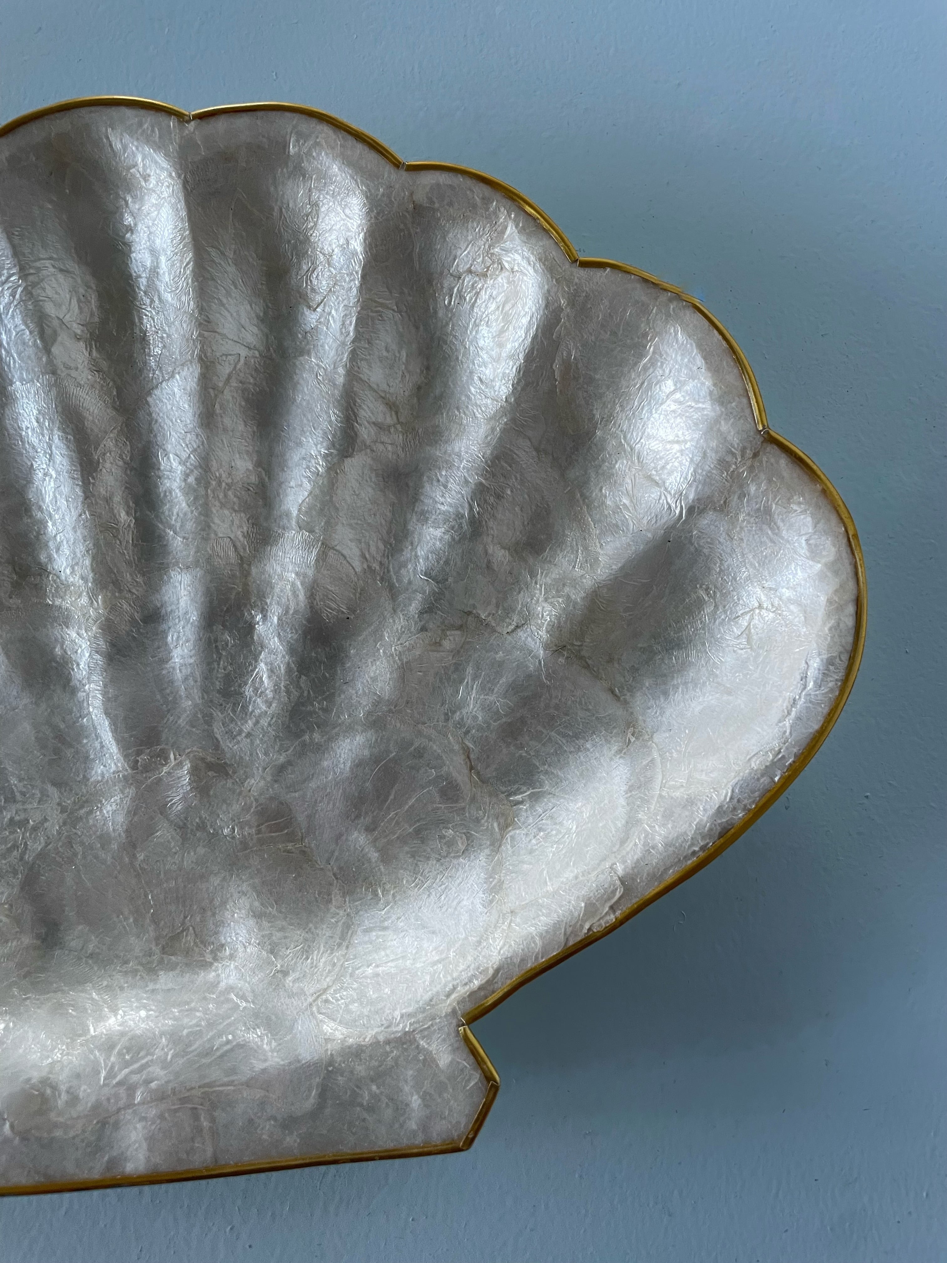 Vintage Capiz Clam Shell Tray