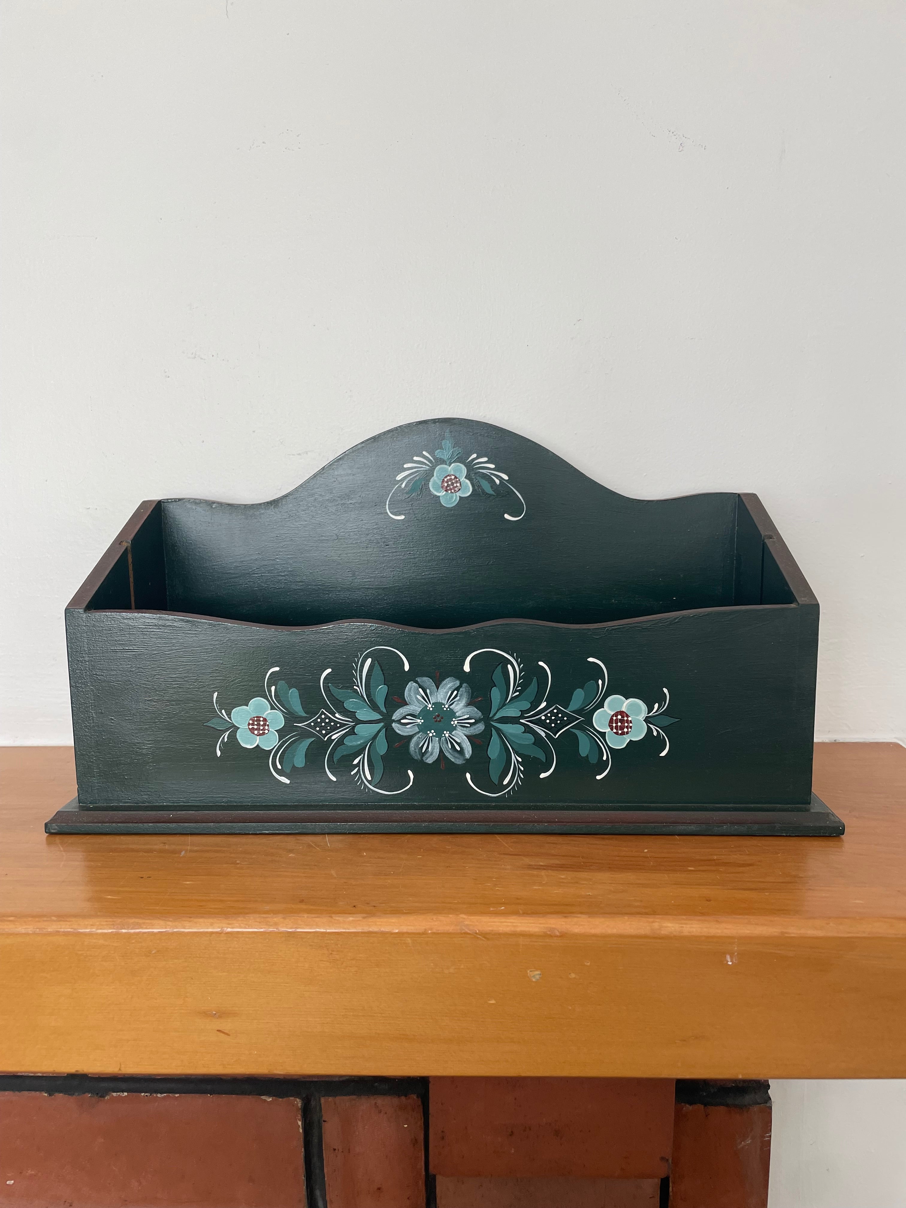 Folk Art Desk Organiser