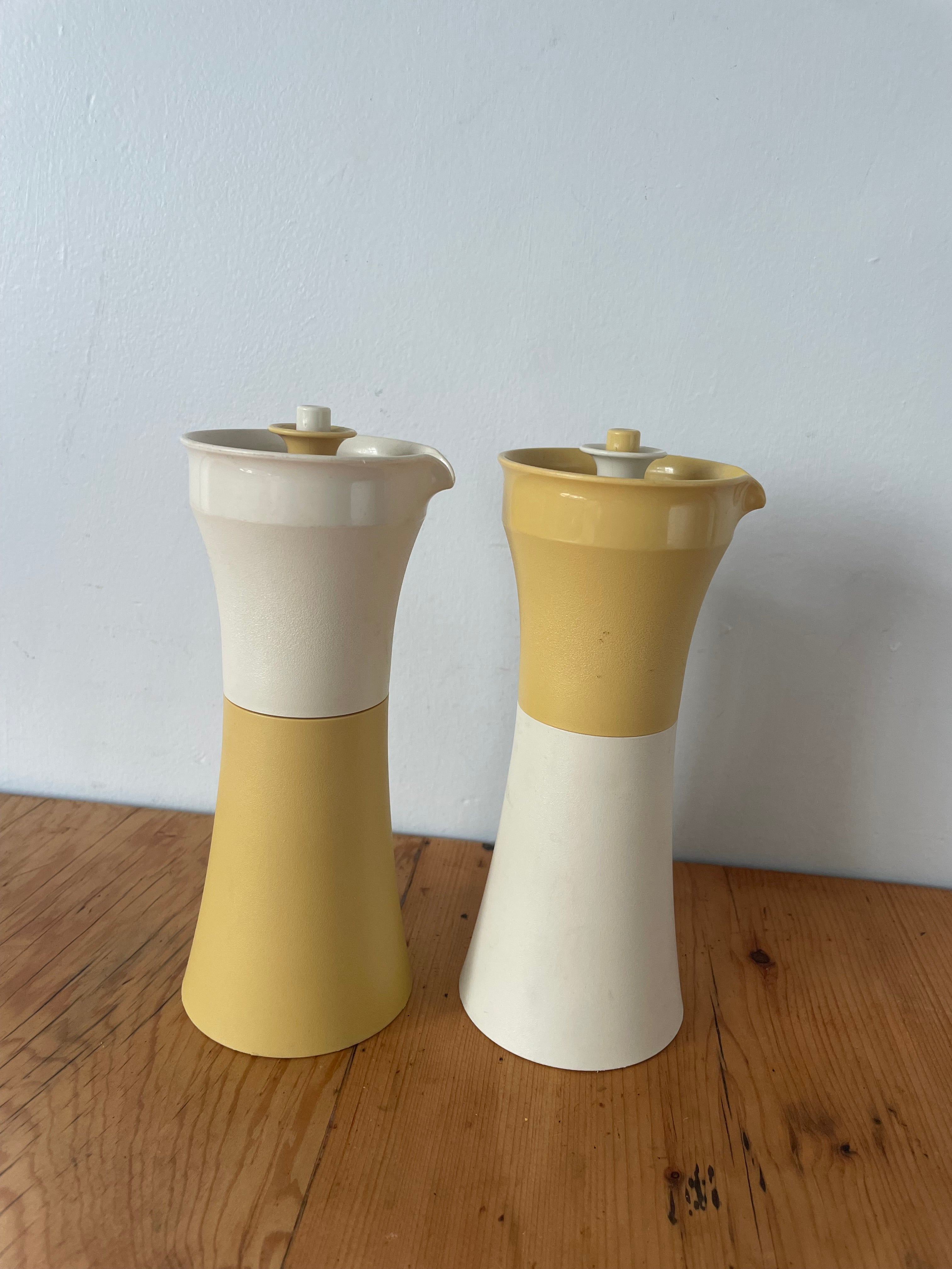 Vintage Tupperware Oil And Vinegar Set