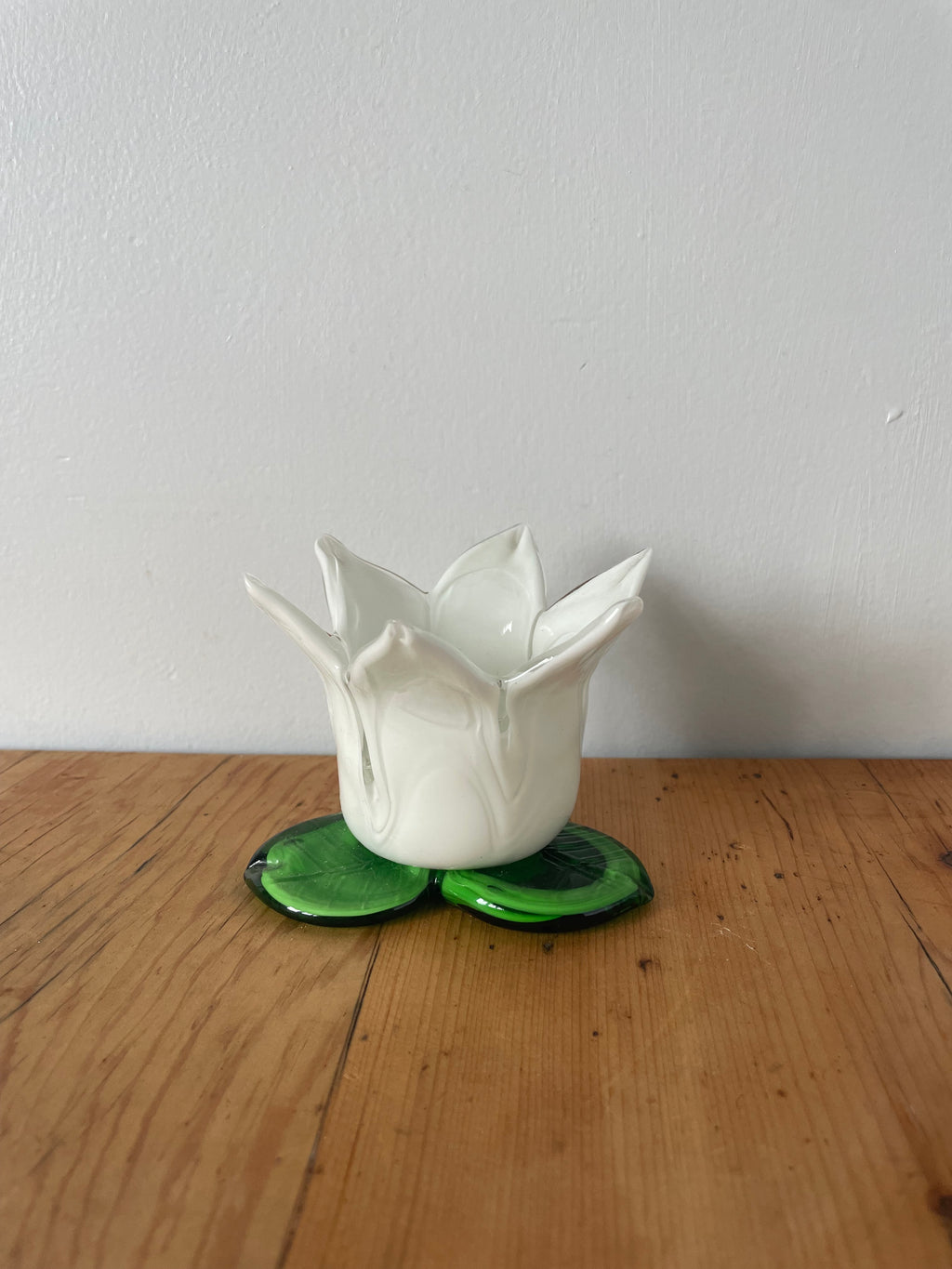 Handblown Glass Waterlily