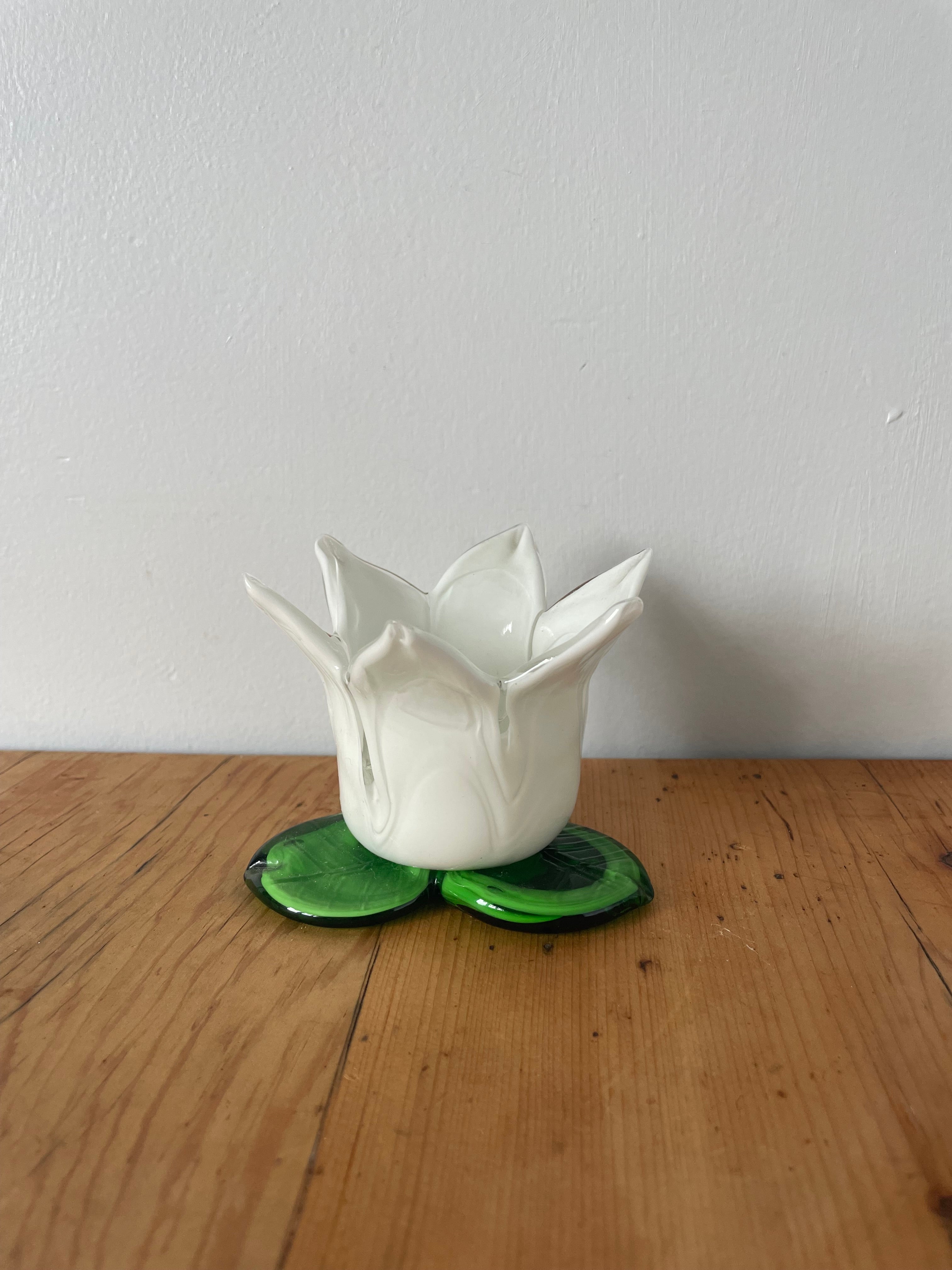 Handblown Glass Waterlily