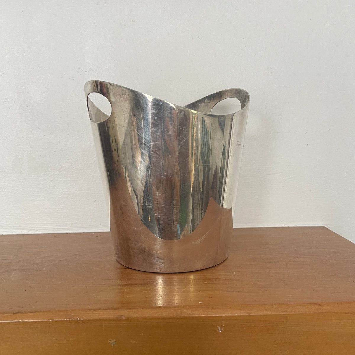 Rare 1901 Walker & Hall Art Nouveau / Secessionist Silver-Plated Ice Bucket
