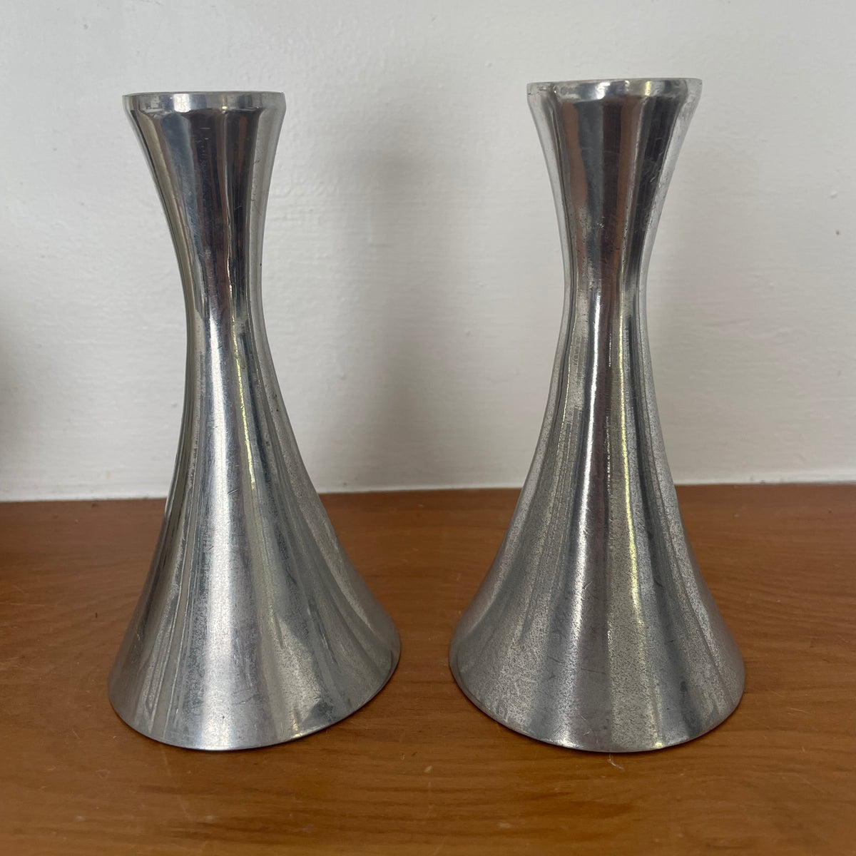 Pair of Vintage Mid-Century Modern Aluminum Candlestick Holders – Tulip Trumpet Style