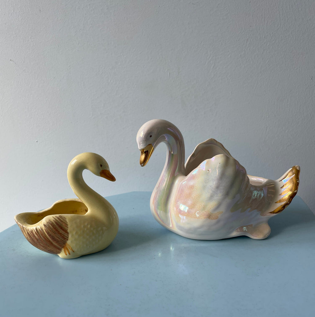 Vintage Swan Pair