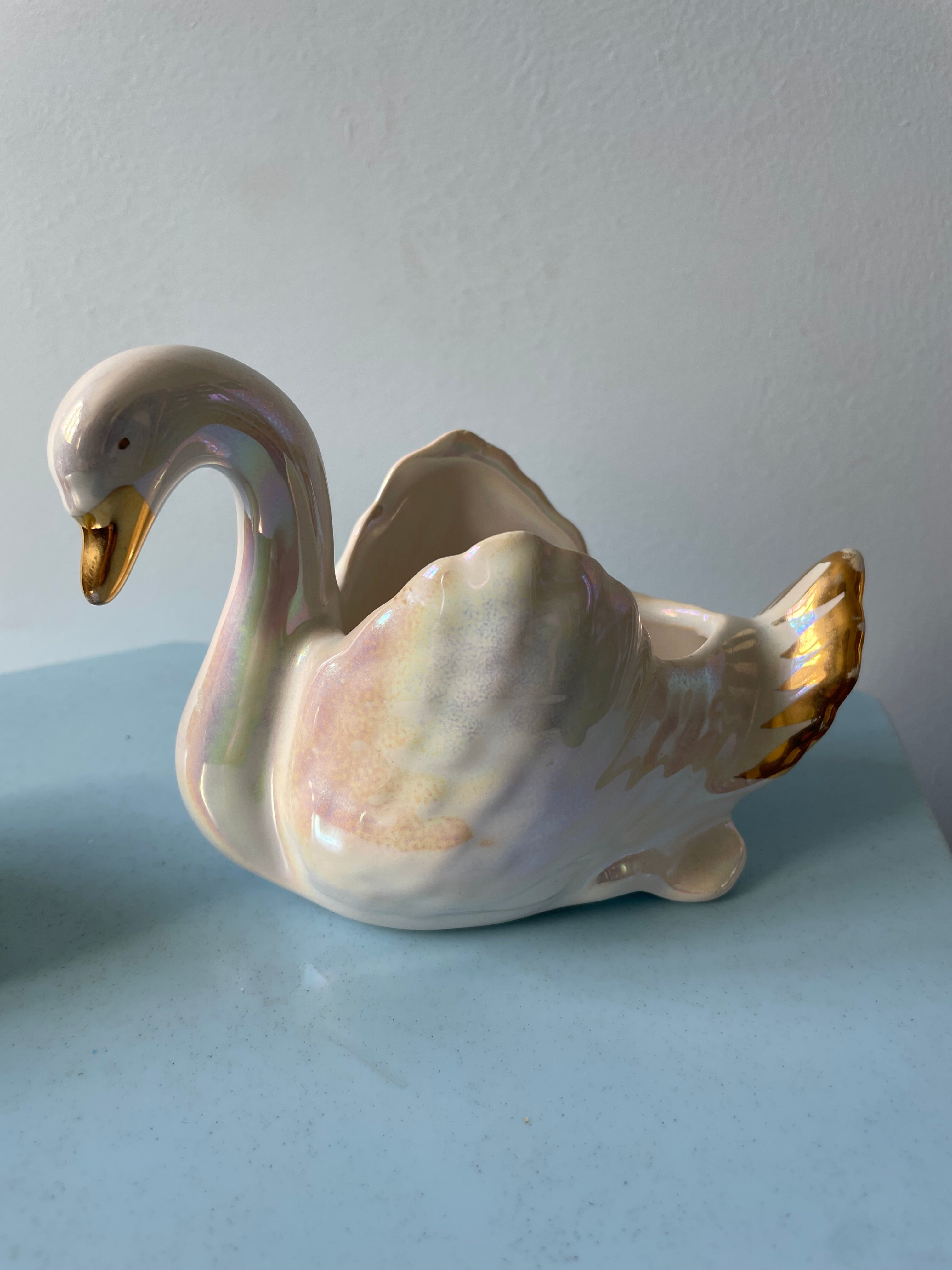 Vintage Swan Pair