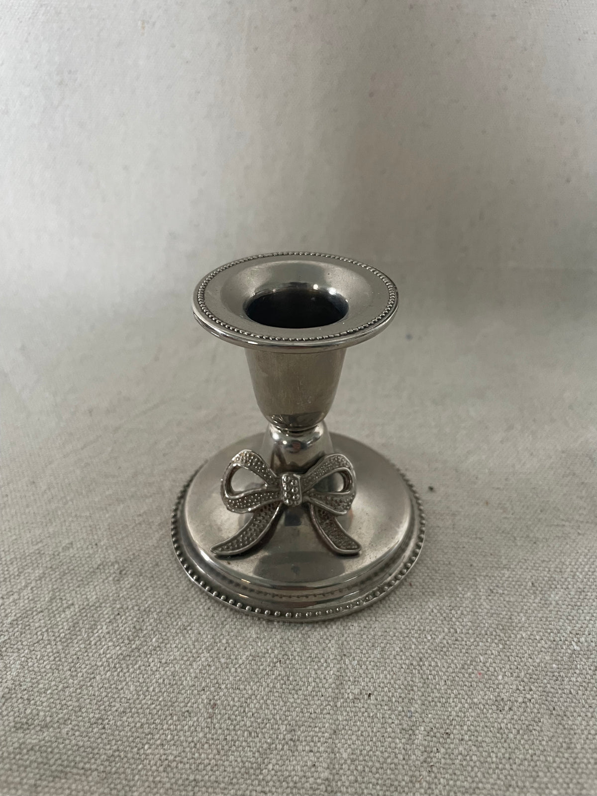 Bow Candle Holder