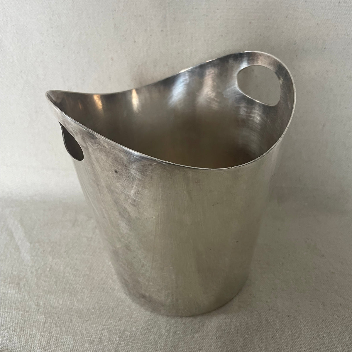 Rare 1901 Walker & Hall Art Nouveau / Secessionist Silver-Plated Ice Bucket