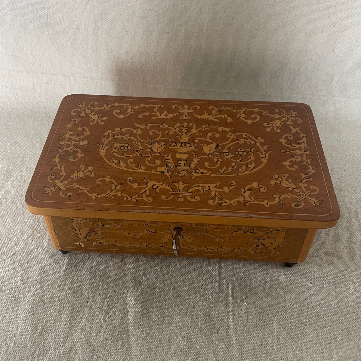 Vintage Italian Sorrento Inlaid Marquetry Music Box - Swiss Movement